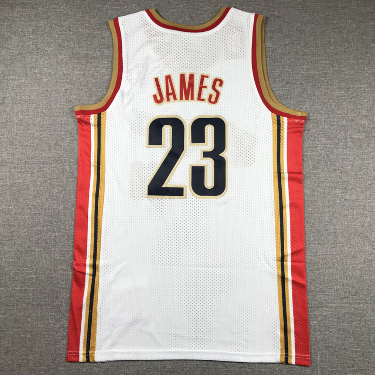 LeBron James Cleveland Cavaliers Hardwood Classics Swingman Jersey - White